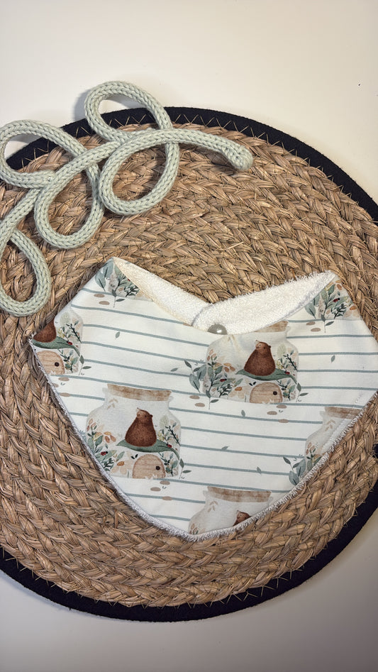Jar Bear Bib
