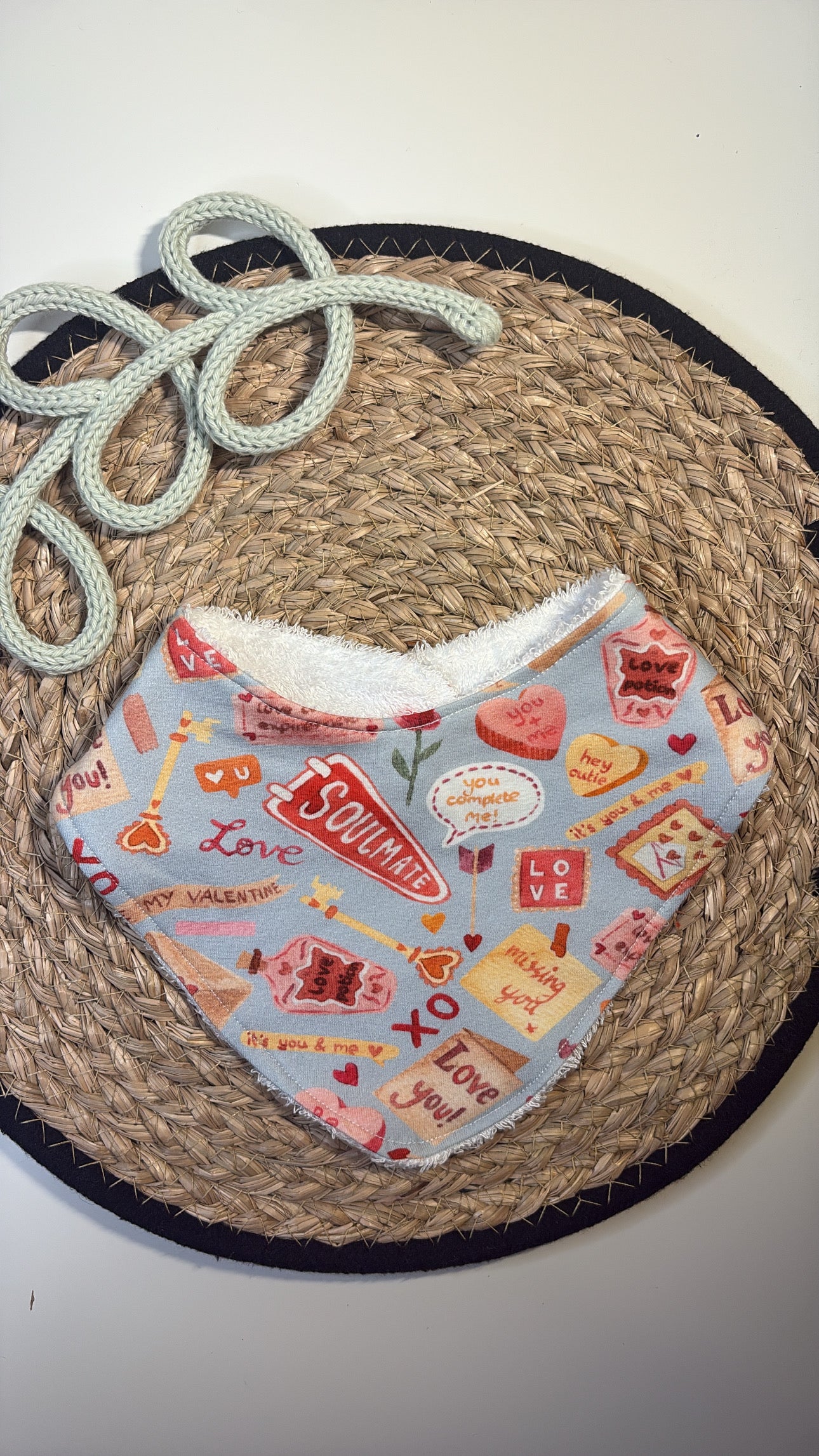 Valentine Bib