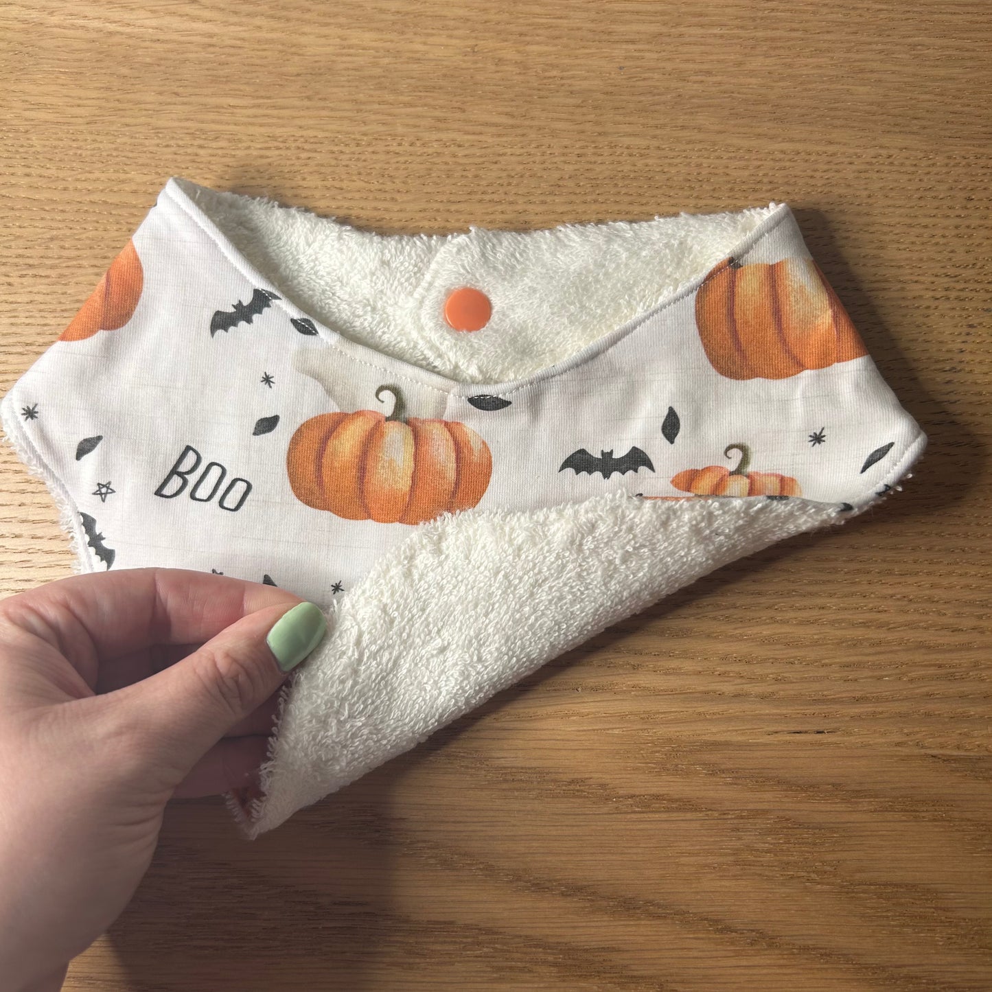 Boo Bib